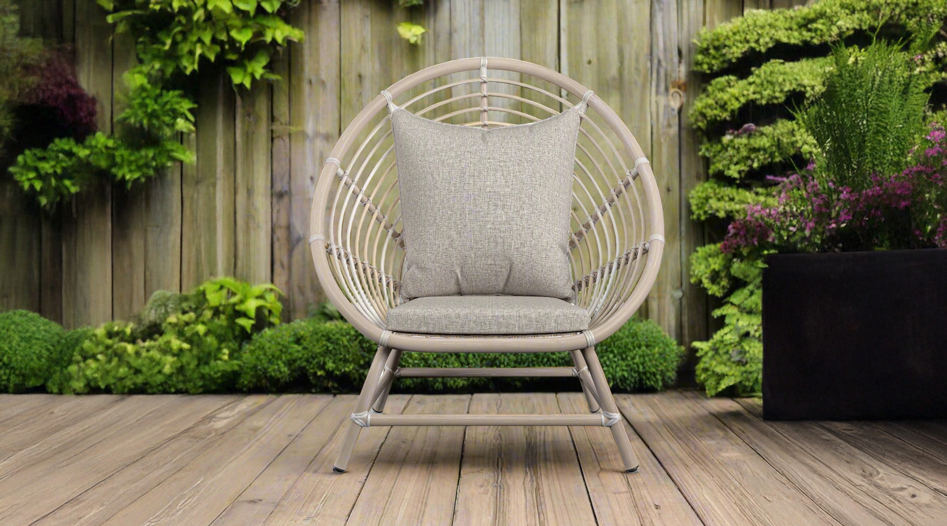 Outdoor Chairs
