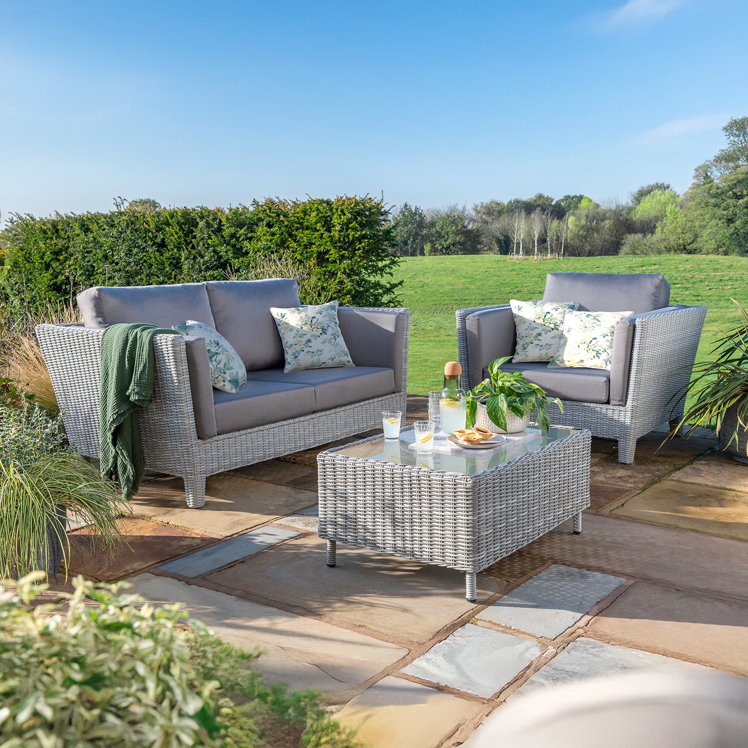Byron Lounging Sofa