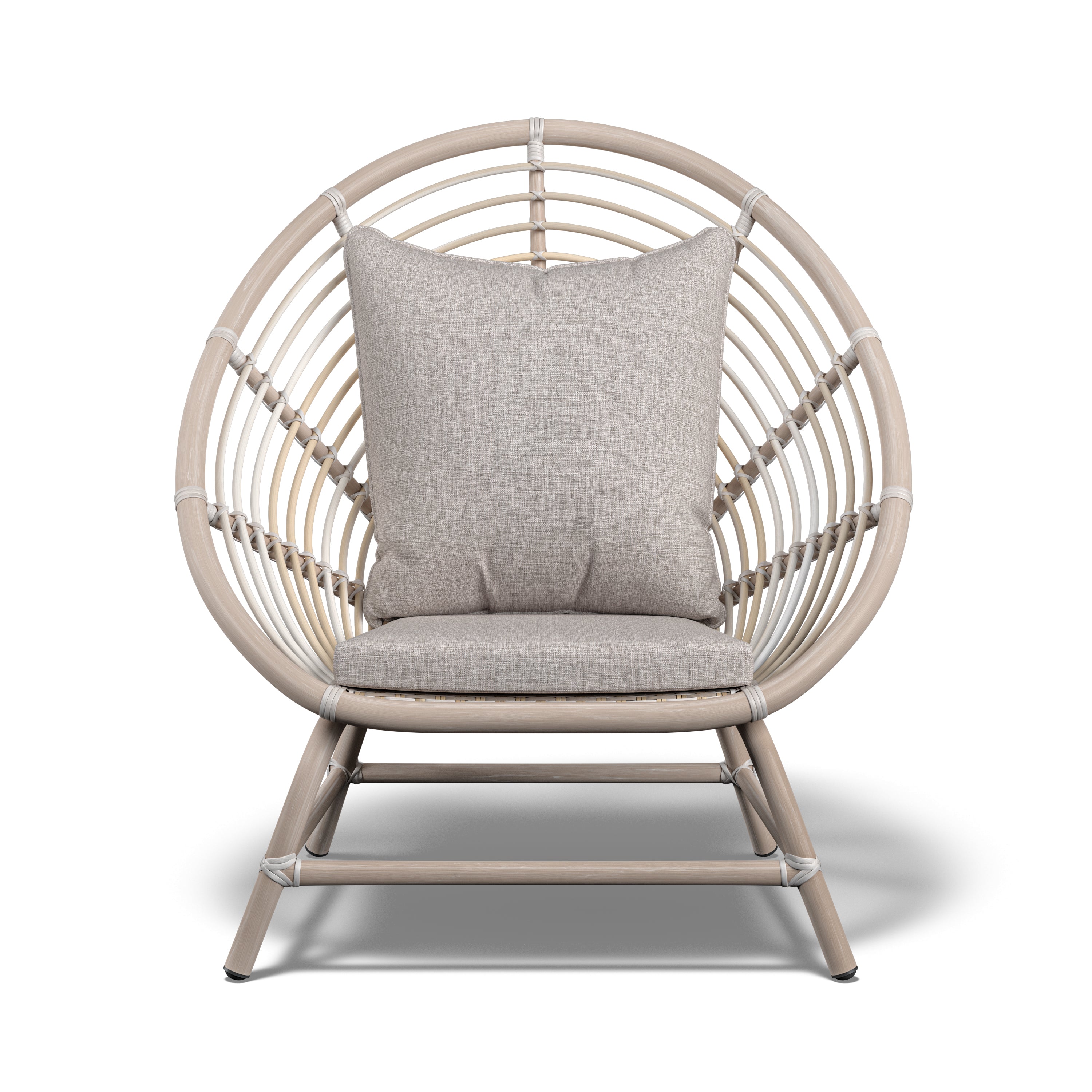 Havana Outdoor Chair With Seat Pad And Scatter Cushions